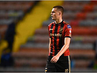 Irish teenage striker Evan Fer...